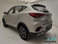 Usata MG ZS Luxury 106 CV (77 kW) 2024 Argento SUV