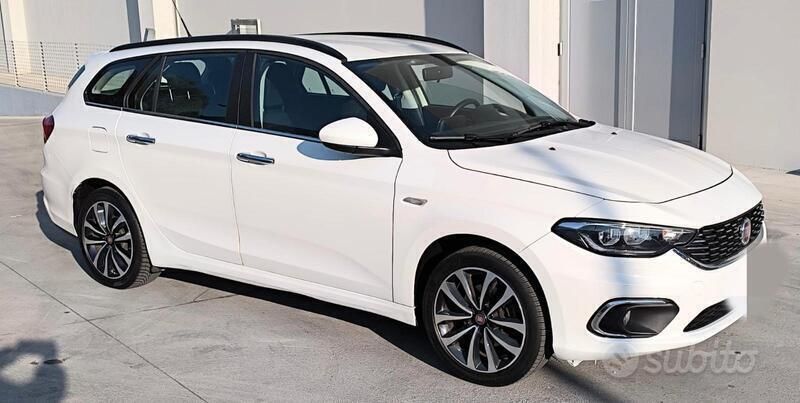 Usata 2018 Fiat Tipo Station wagon | 9000 € (Buon prezzo) - Immagine 1/3