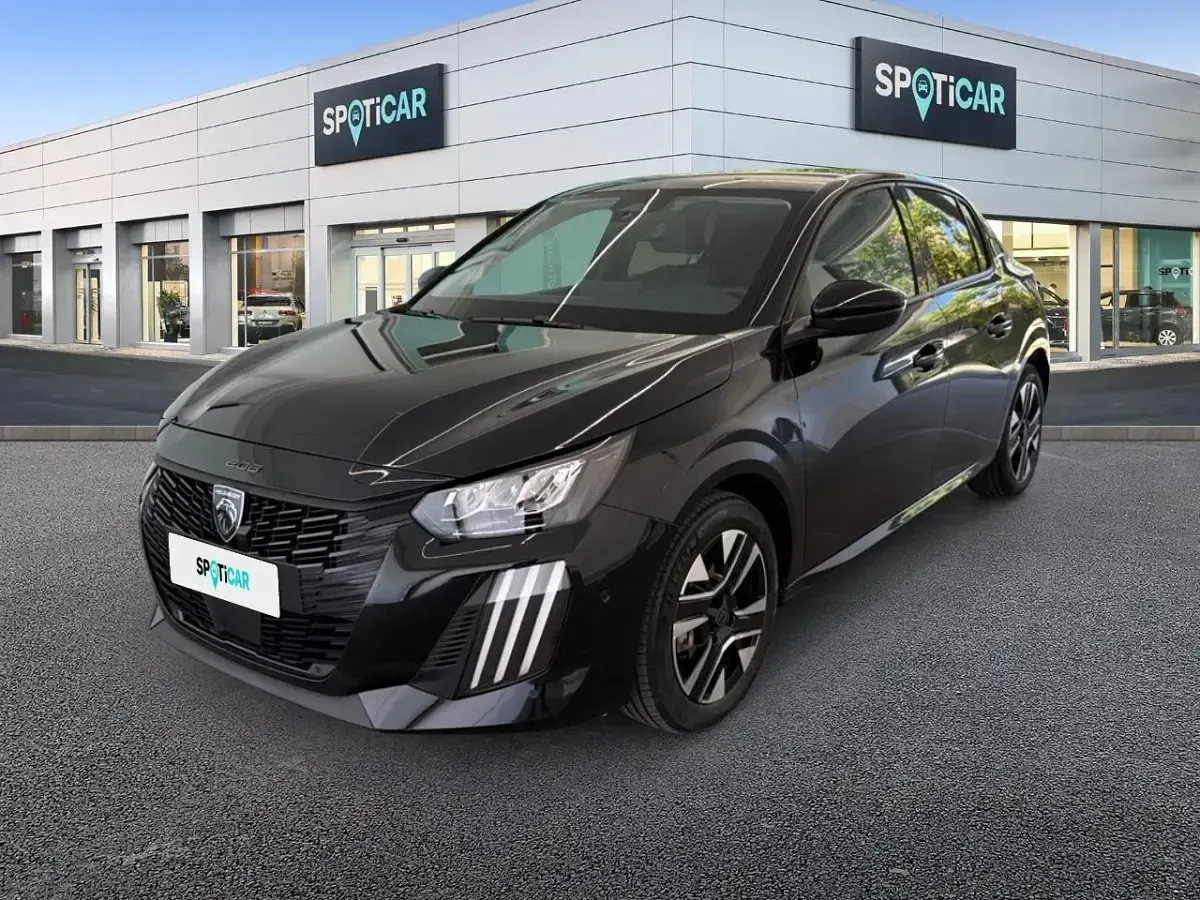 Usata Peugeot 208 Allure 102 CV (75 kW) 2025 Utilitaria