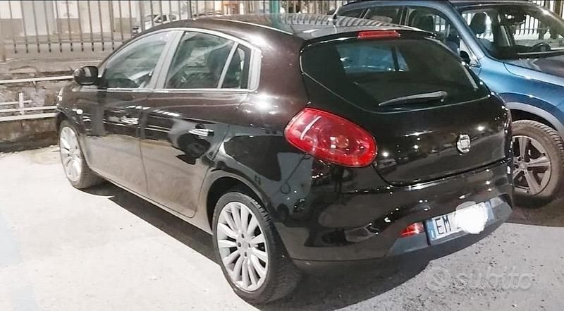 Usata Fiat Bravo 120 CV (88 kW) 2013 Nero Utilitaria