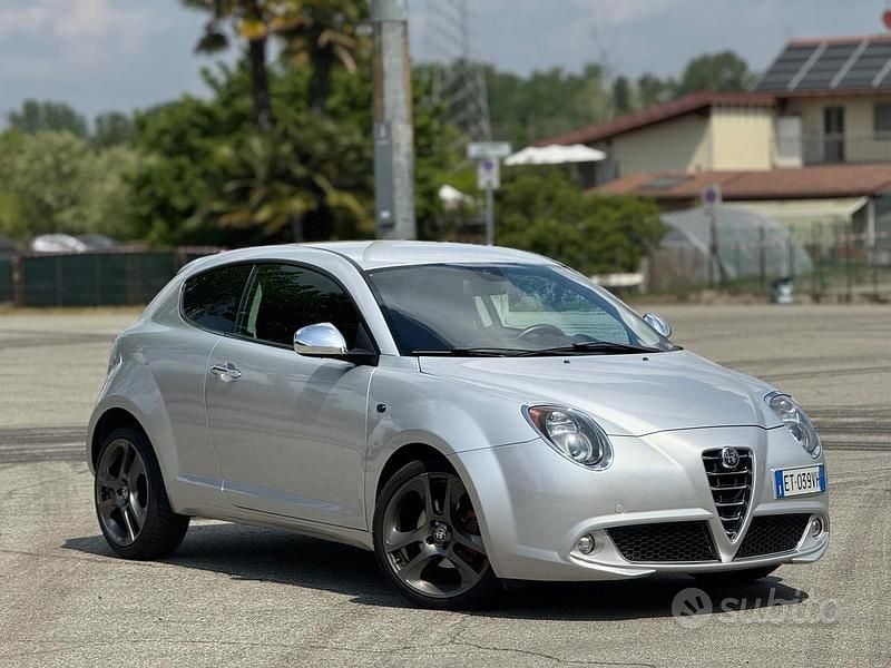Usata Alfa Romeo MiTo Progression 85 CV (62 kW) 2013 Giallo Utilitaria