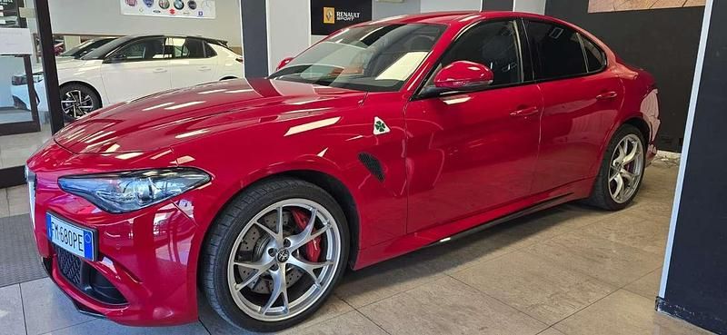 Usata Alfa Romeo Giulia Quadrifoglio 510 CV (375 kW) 2017 Rosso Berlina