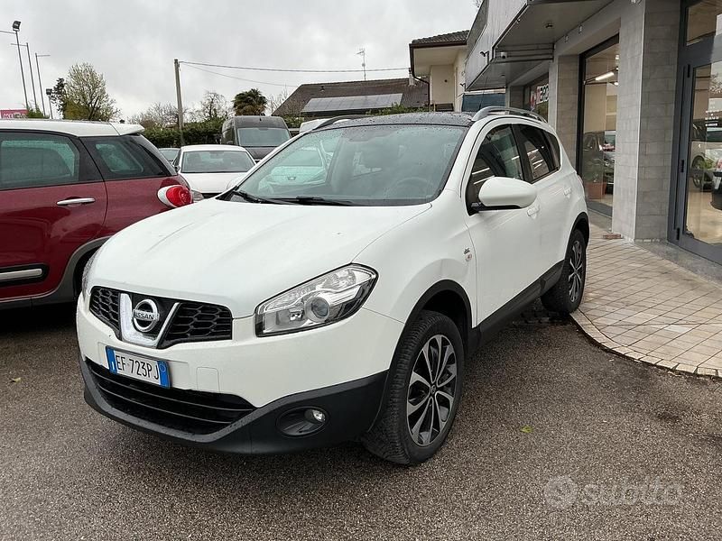 Usata Nissan Qashqai Tekna 110 CV (80 kW) 2011 Bianco SUV