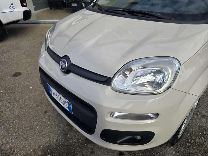 Usata Fiat Panda Lounge 80 CV (58 kW) 2017 Beige Utilitaria