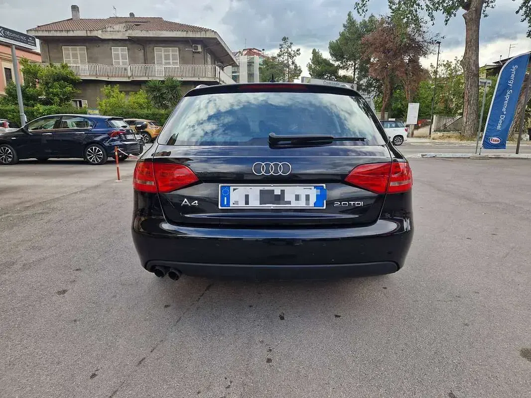 Usata Audi A4 Advanced 143 CV (105 kW) 2009 Nero Station wagon