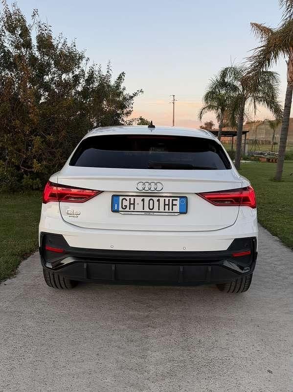 Usata Audi Q3 Sportback S-Line 150 CV (110 kW) 2022 Bianco SUV