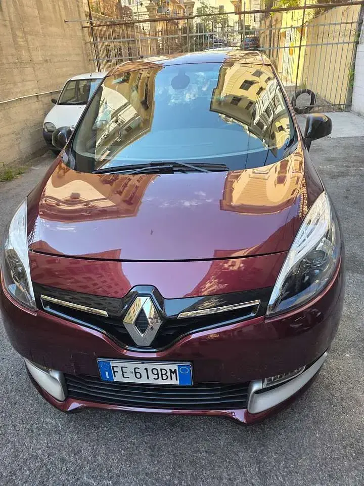 Usata Renault Scénic III LIMITED 110 CV (80 kW) 2016 Marrone Monovolume