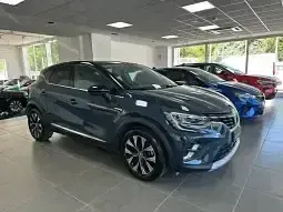 Usata Renault Captur Intens 143 CV (105 kW) 2022 Be style milano SUV