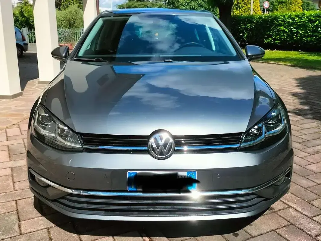Usata VW Golf VII Highline 125 CV (91 kW) 2017 Grigio Berlina
