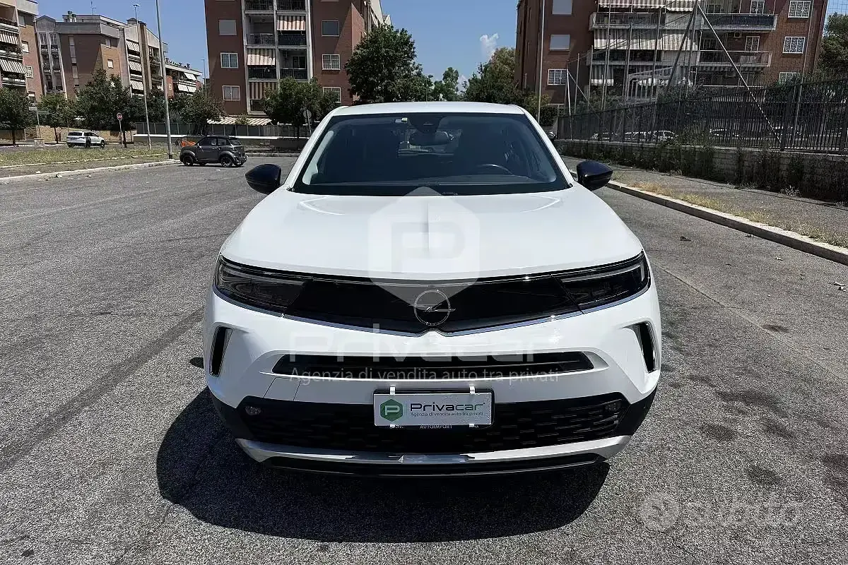 Usata Opel Mokka Elegance 131 CV (96 kW) 2022 Bianco SUV