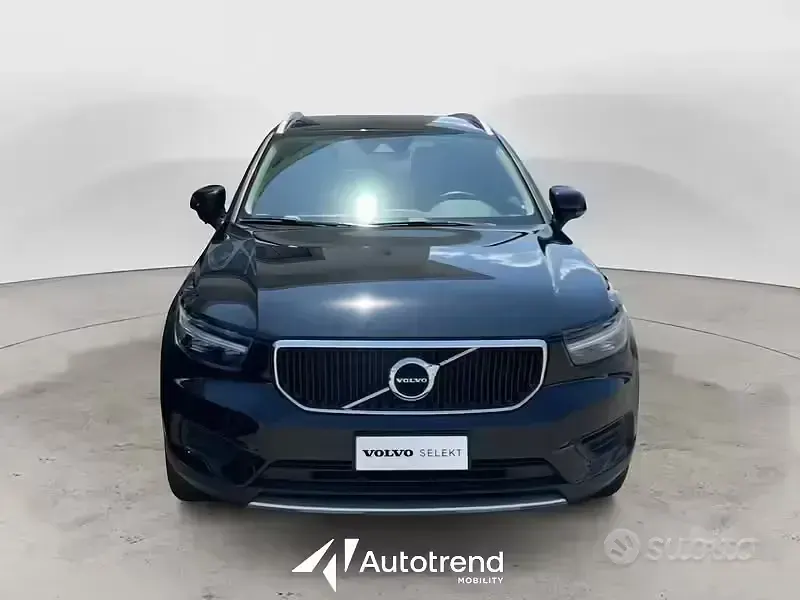 Usata Volvo XC40 Business Edition 150 CV (110 kW) 2019 Nero SUV