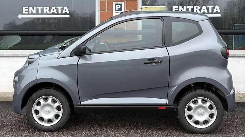 Nuova Aixam eMinauto 8 kW (11 CV) 2025 Grigio Berlina