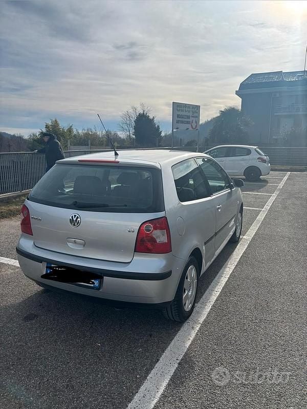 Usata VW Polo 75 CV (55 kW) 2003 Berlina