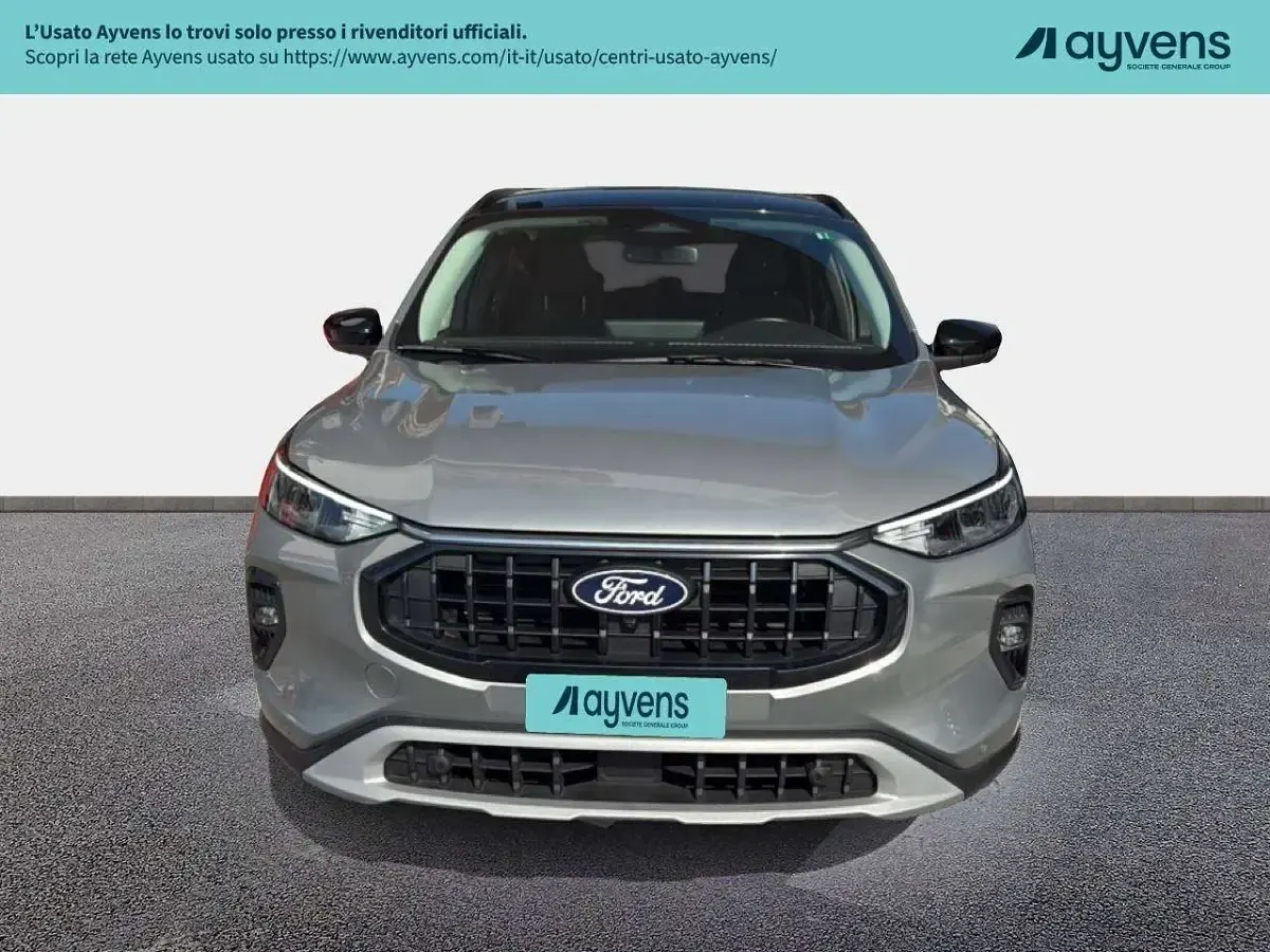 Usata Ford Kuga Active X 179 CV (131 kW) 2024 Solar silver SUV