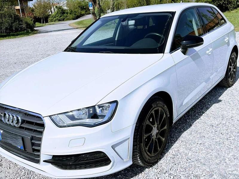 Usata Audi A3 Ambition 110 CV (80 kW) 2016 Bianco Berlina