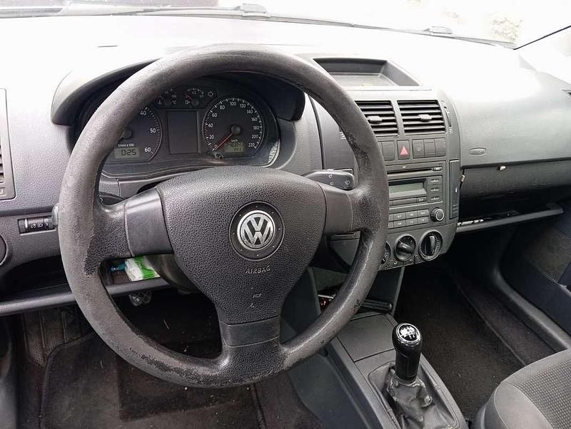 Usata VW Polo Comfortline 69 CV (50 kW) 2006 Berlina