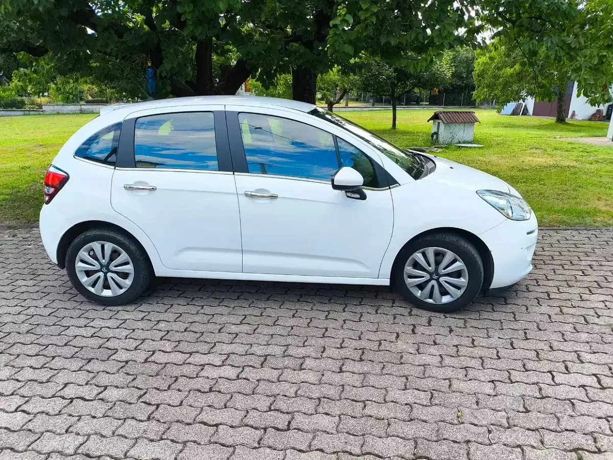 Usata Citroën C3 PureTech 82 CV (60 kW) 2015 Bianco Utilitaria