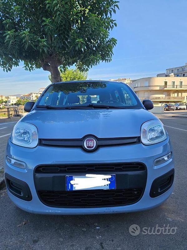 Usata Fiat Panda 69 CV (50 kW) 2020 Grigio Utilitaria