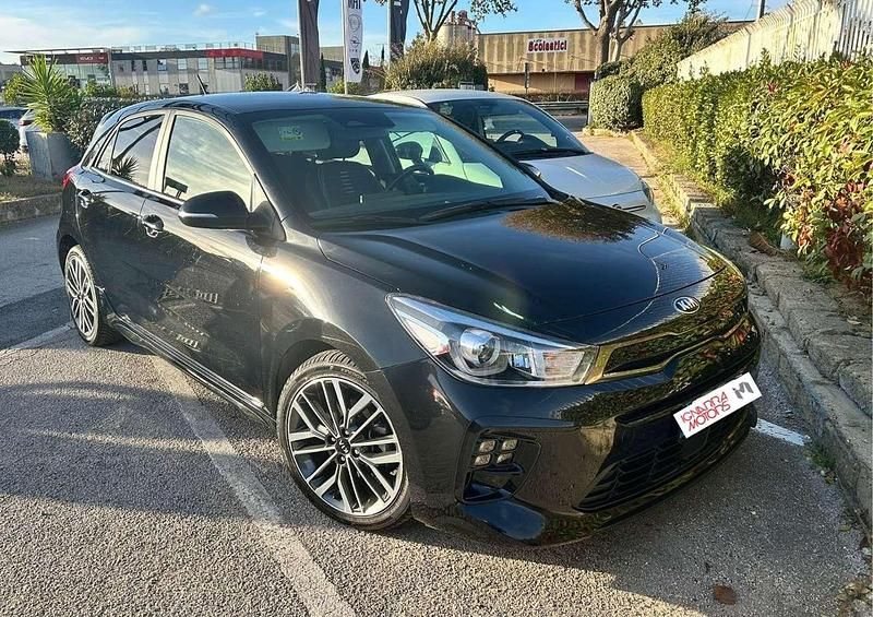Nero Usata 2021 Kia Rio Style Berlina | 12.300 € (Buon prezzo) - Immagine 1/3
