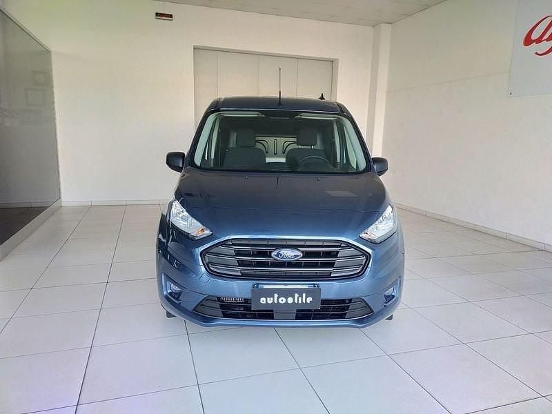 Begagnad Ford Transit Trend 101 HK (74 kW) 2024 Grå Van