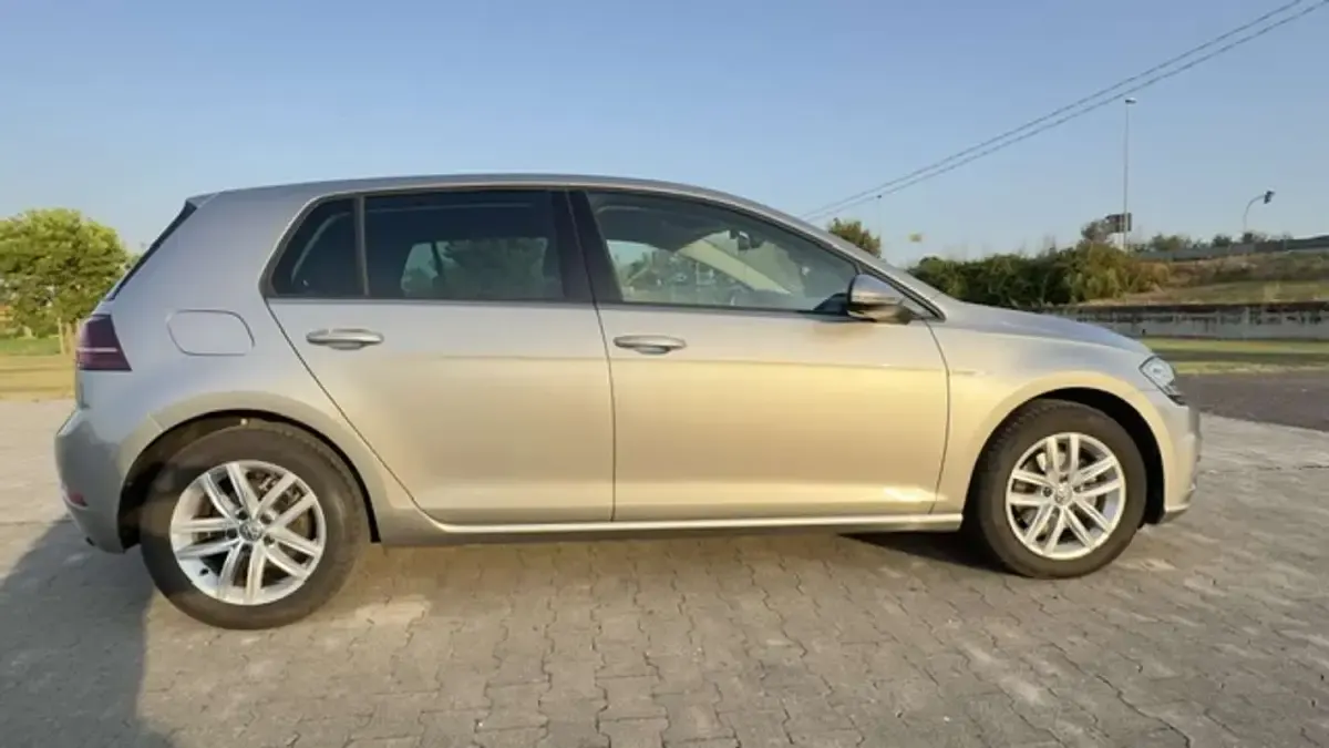 Usata VW Golf VII Executive 131 CV (96 kW) 2020 Grigio Berlina