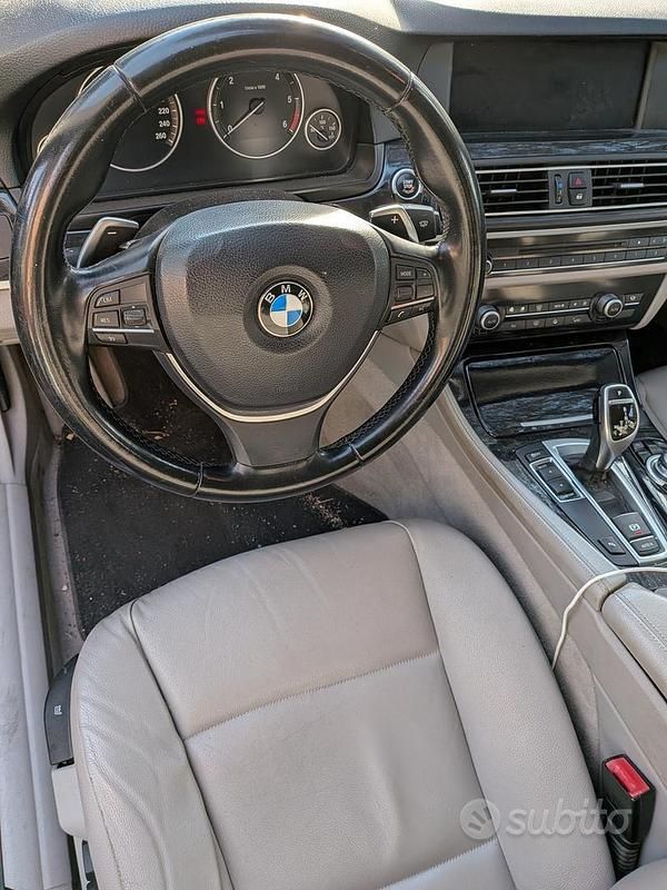 Usata BMW 520 Efficient Dynamics 184 CV (135 kW) 2012 Bianco Station wagon