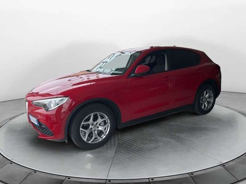 Usata Alfa Romeo Stelvio Business 160 CV (117 kW) 2020 Rosso SUV