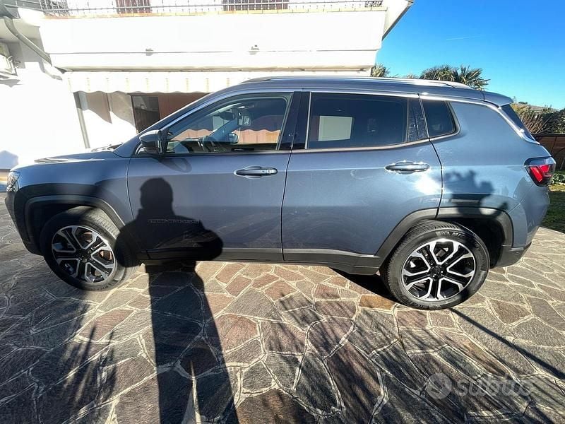 Usata Jeep Compass Limited 131 CV (96 kW) 2021 Blu/azzurro SUV