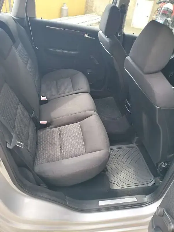 Usata Mercedes B200 Chrome 140 CV (102 kW) 2010 Grigio Monovolume