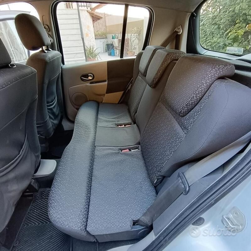 Usata Renault Modus Dynamique 85 CV (62 kW) 2005 Blu/azzurro Monovolume