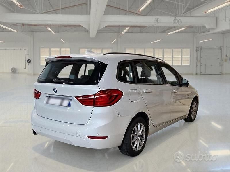 Usata BMW 216 Gran Tourer 116 CV (85 kW) 2021 Bianco Monovolume