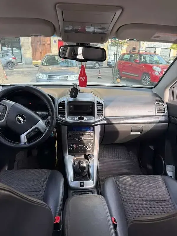 Usata Chevrolet Captiva LS 163 CV (119 kW) 2012 SUV