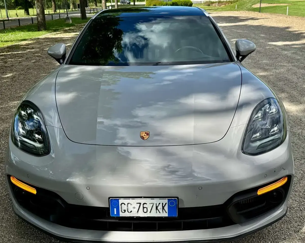 Usata Porsche Panamera 441 CV (324 kW) 2020 Colore speciale, 4900 € Berlina