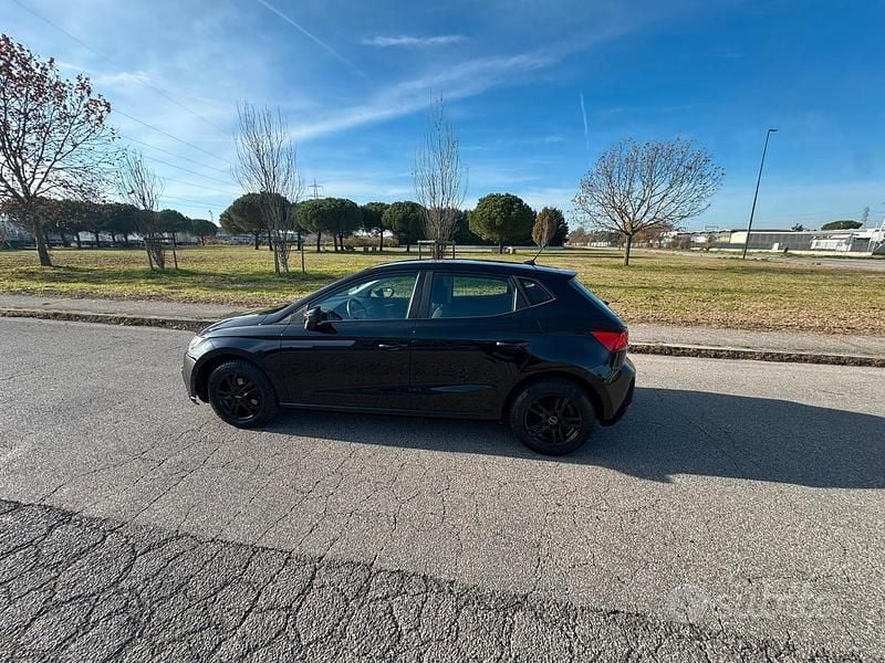 Usata Seat Ibiza Business 95 CV (69 kW) 2020 Nero Berlina