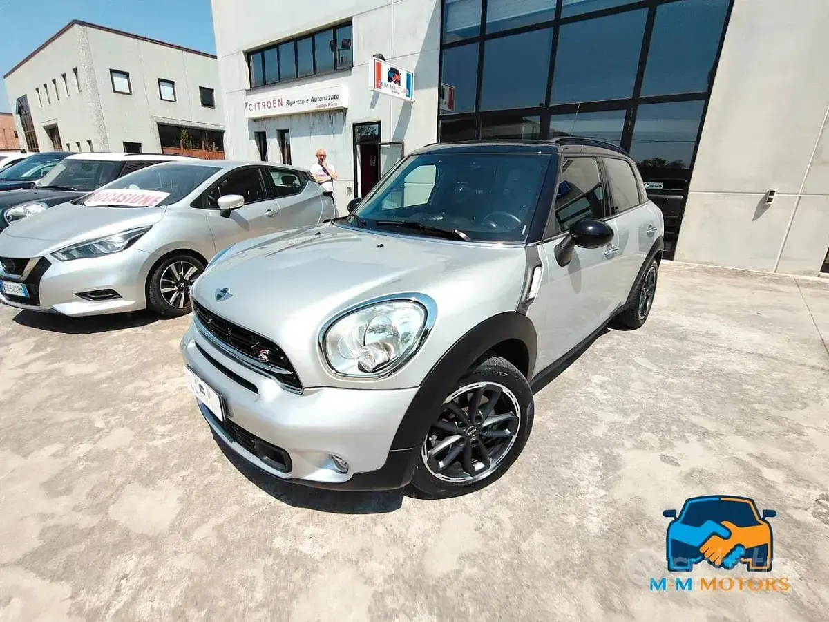 Usata Mini Cooper S Countryman 190 CV (139 kW) 2015 Grigio SUV