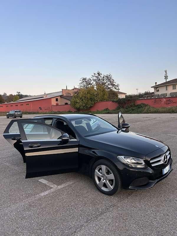 Usata Mercedes C180 Business 116 CV (85 kW) 2016 Station wagon