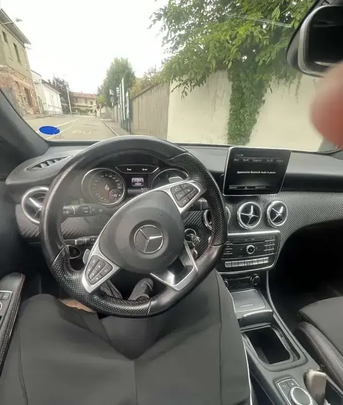 Usata Mercedes A200 136 CV (100 kW) 2016 Berlina