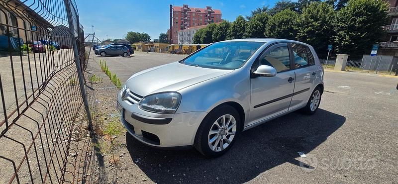 Usata VW Golf V 2006 Berlina