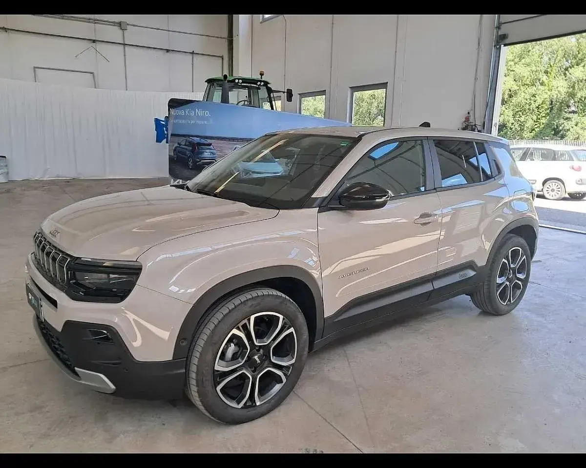 Usata Jeep Avenger Summit 101 CV (74 kW) 2025 SUV