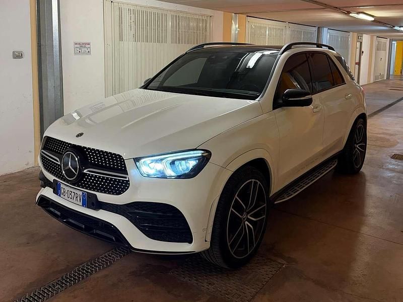 Usata Mercedes GLE400 Premium Plus 330 CV (242 kW) 2020 Bianco SUV