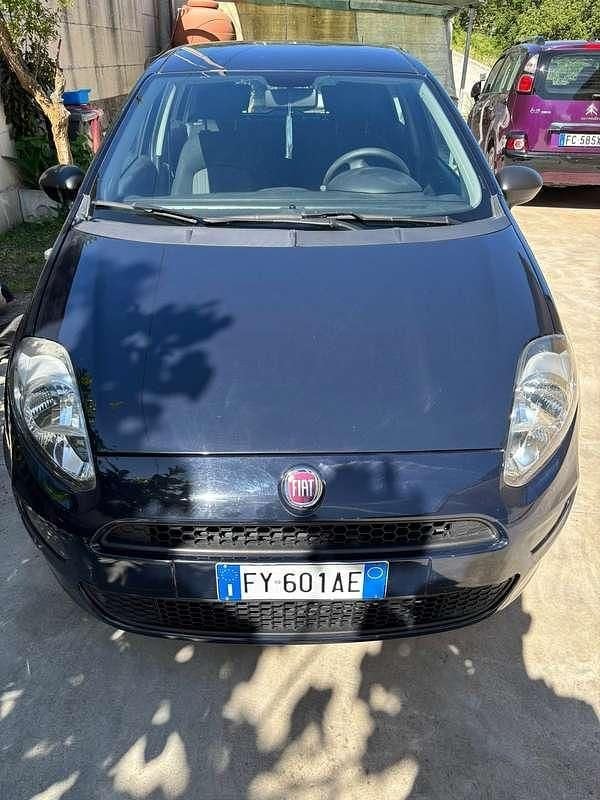 Usata Fiat Punto Street 95 CV (69 kW) 2019 Blu/azzurro Berlina