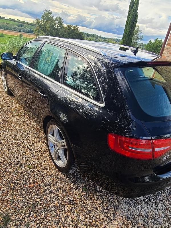 Usata Audi A4 Business 177 CV (130 kW) 2013 Nero Station wagon