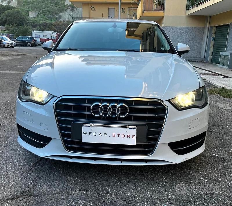 Usata Audi A3 Attraction 110 CV (80 kW) 2014 Bianco Berlina