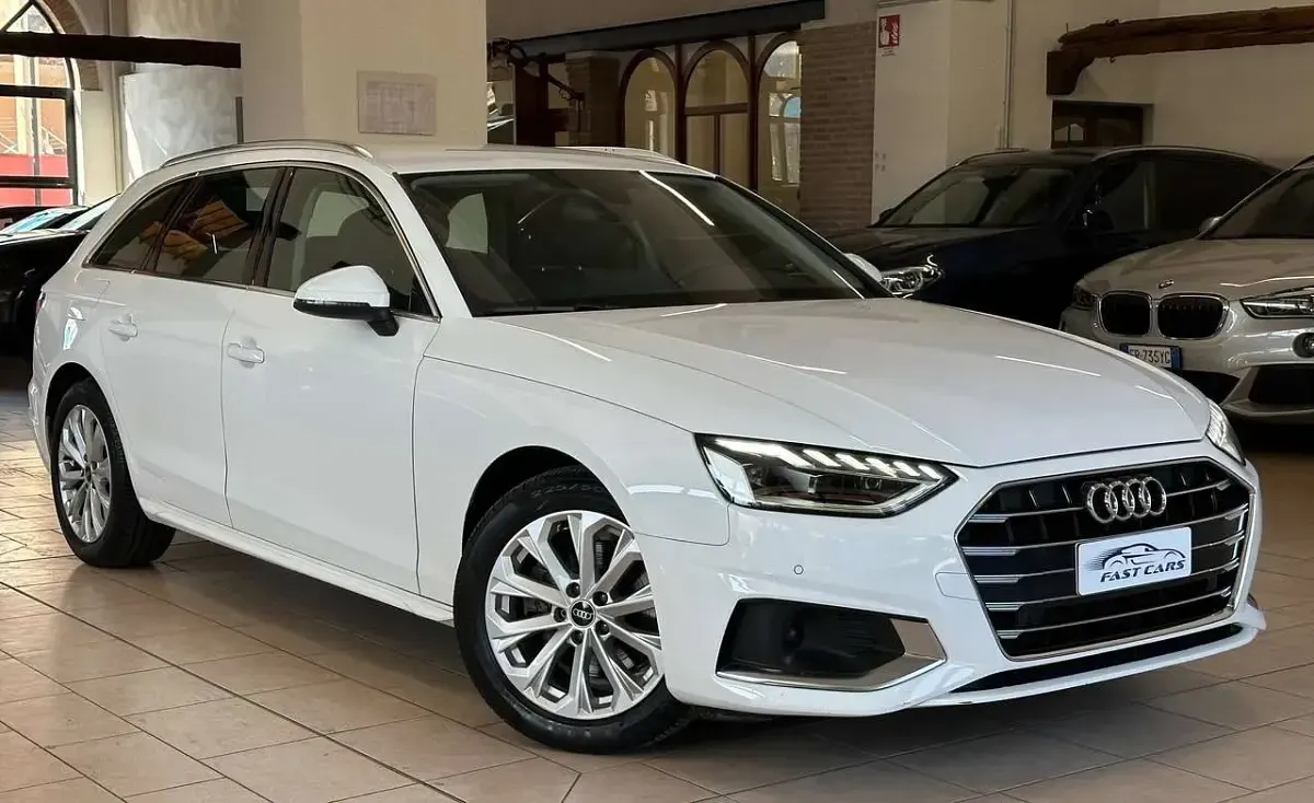 Usata Audi A4 Advanced Plus 163 CV (119 kW) 2023 Bianco Station wagon