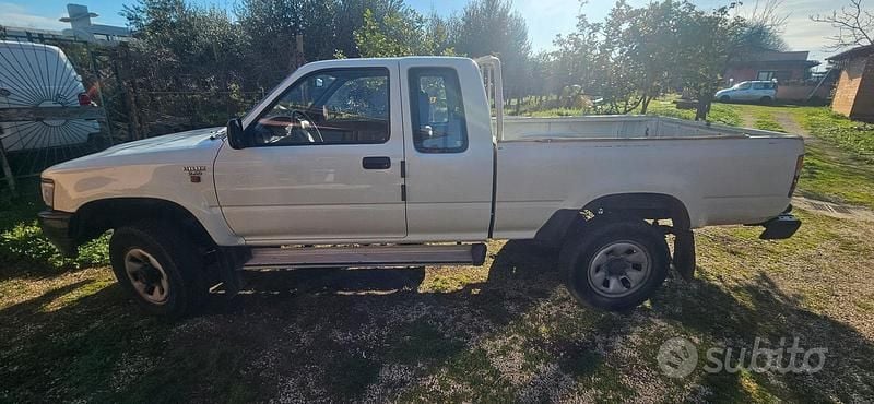 Usata Toyota HiLux 1996 Bianco Pick-up