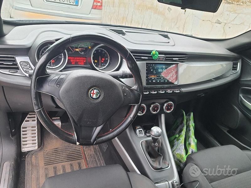 Usata Alfa Romeo Giulietta 170 CV (125 kW) 2013 Utilitaria