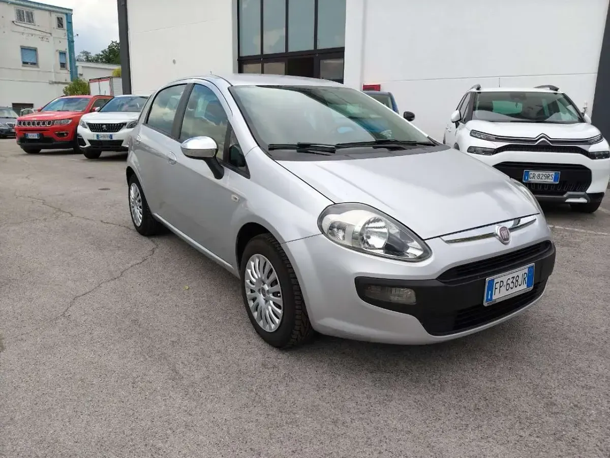 Usata Fiat Punto Evo Dynamic 75 CV (55 kW) 2010 Other Utilitaria