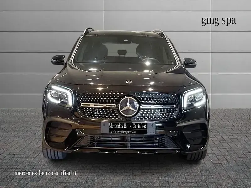 Usata Mercedes GLB180 Premium 116 CV (85 kW) 2023 Nero SUV