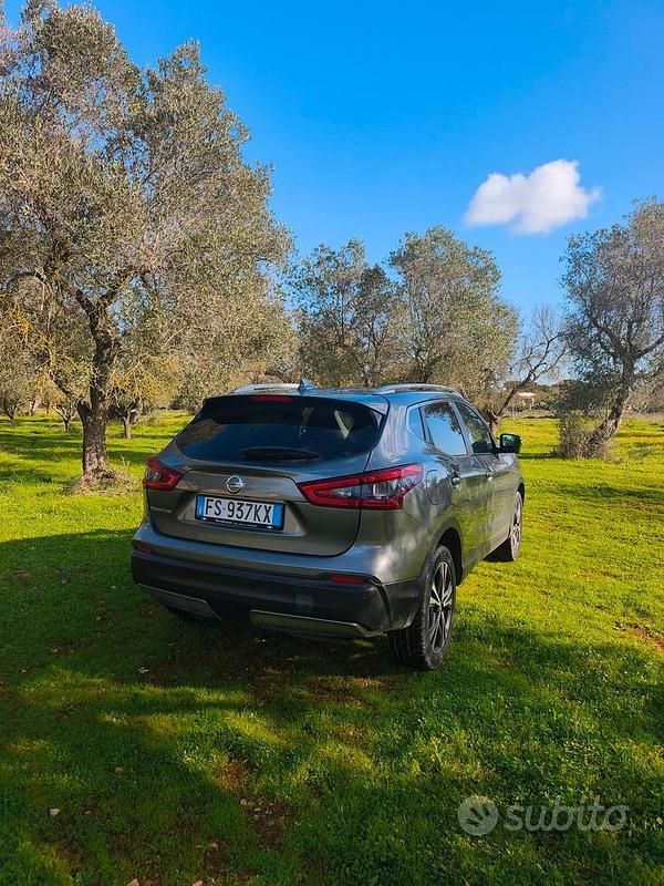 Usata Nissan Qashqai 2018 Grigio SUV