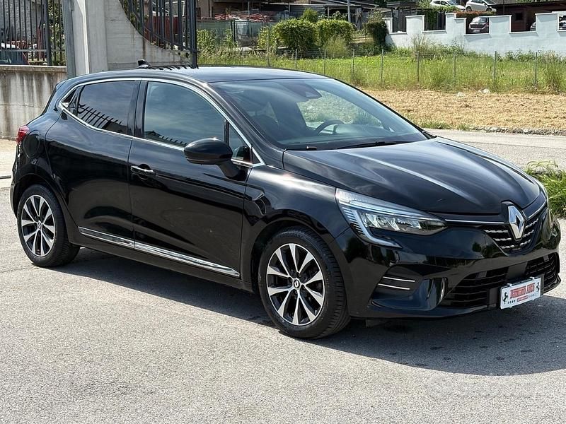 Usata Renault Clio V Techno 91 CV (66 kW) 2023 Nero Berlina